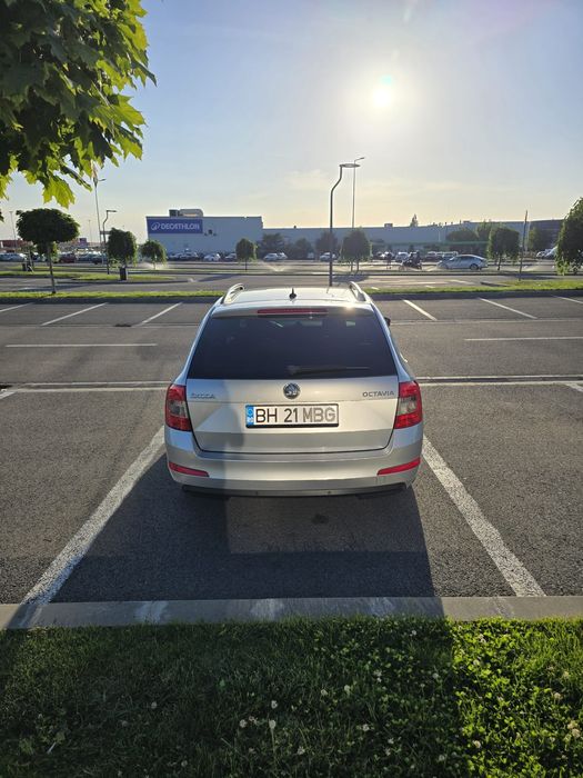SKODA Octavia 2014 — imagine 3
