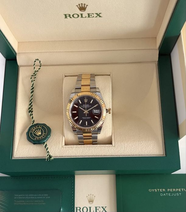 Rolex Datejust || Two-Tone Black Dial Oyster