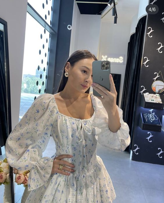 Муслиновое платье от бренде SenseX