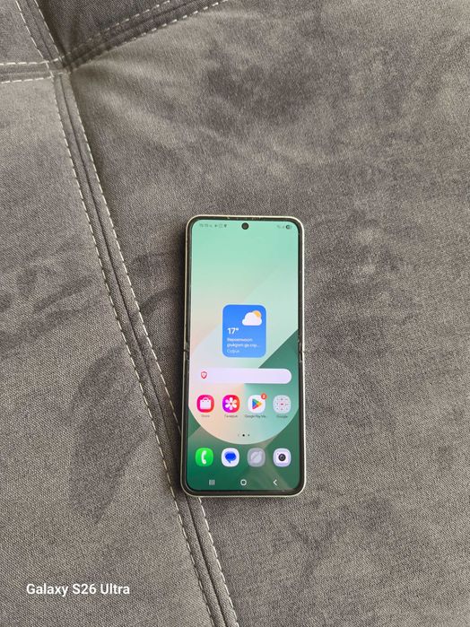 Samsung Z Flip 6 512gb. Гаранция