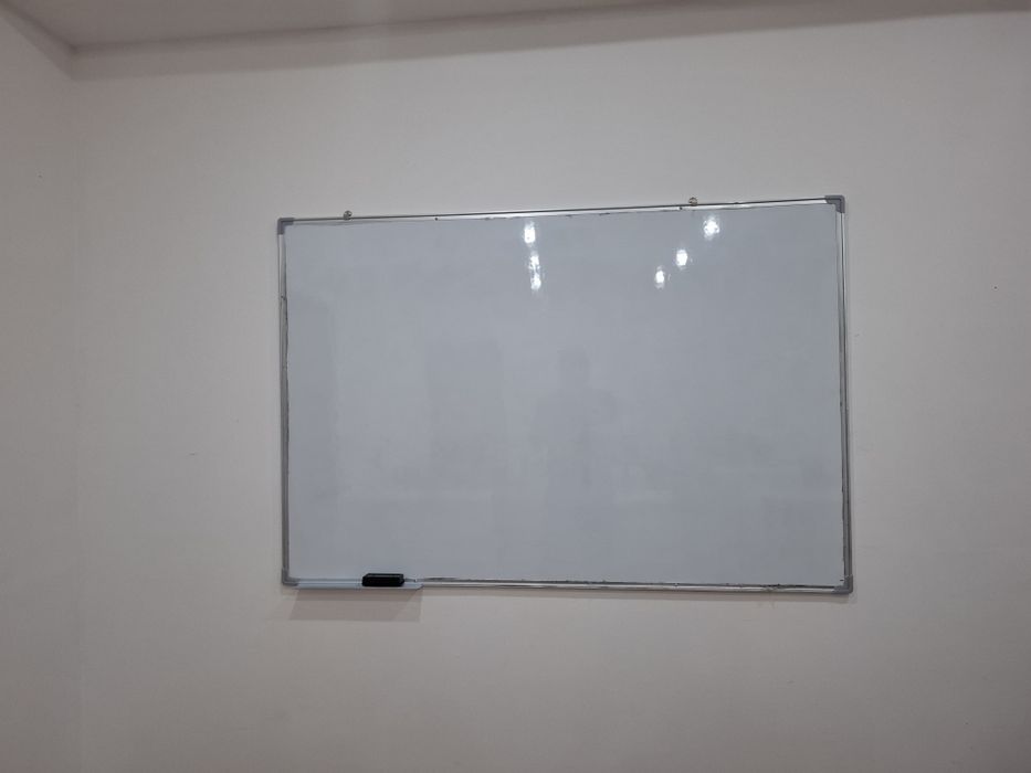 Тақта сатылады / Продаётся доска.