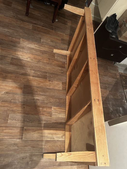 Стол низкий (жер стол).