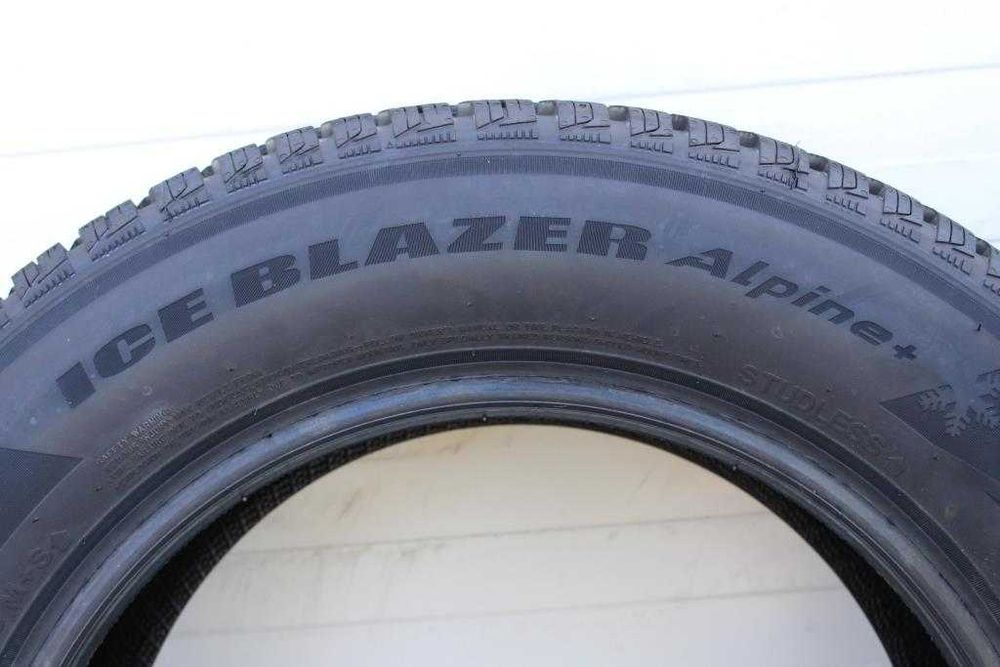 Anvelope iarna noi 195/65R15 91T, Sailun