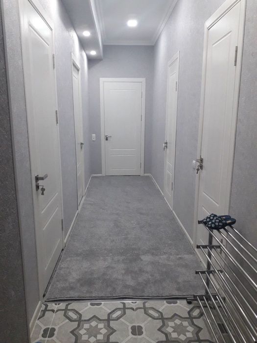 Navastroyka do’m sotiladi 3 xona