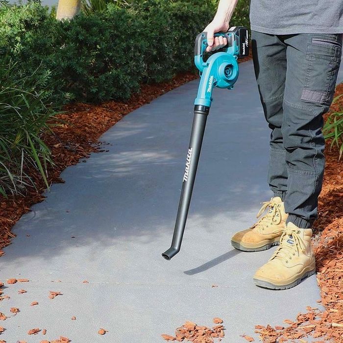 Въздуходувка / Духалка Makita DUB186Z 18V