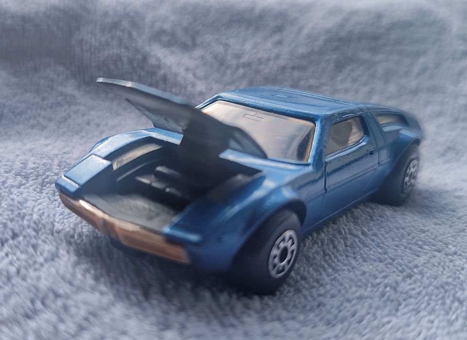 Matchbox SuperKings Maserati Bora