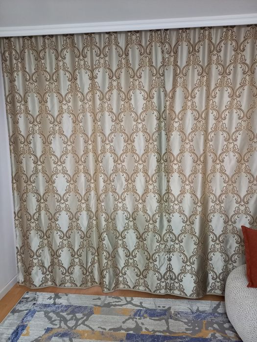 Продам шторы комплект
