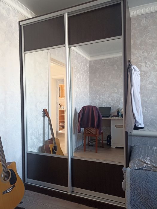 Продам шкаф купе