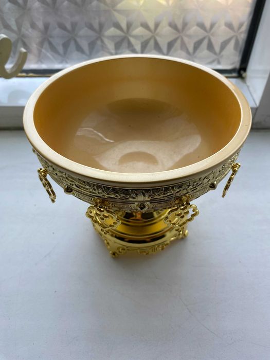 Сувениры и статуэтки