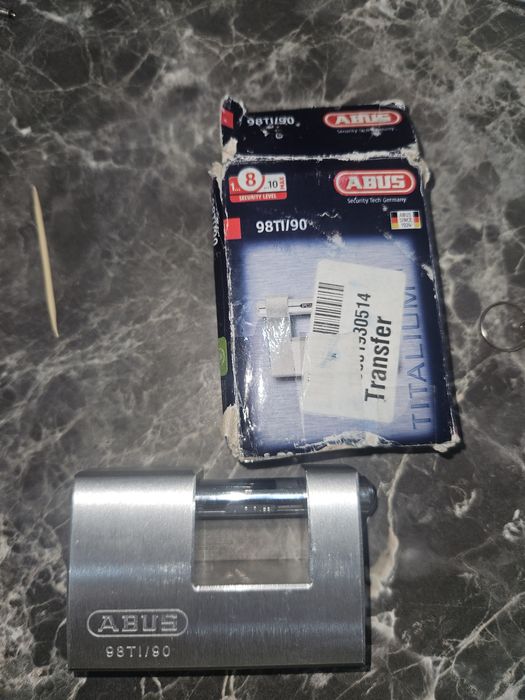 Катинар ABUS 98TI/90 TITALIUM™ Monobloc Padlock