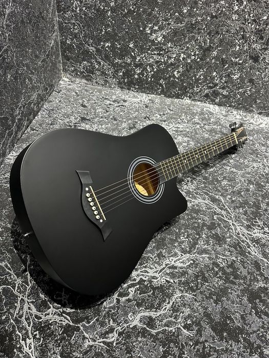 Gitara akustika skidka