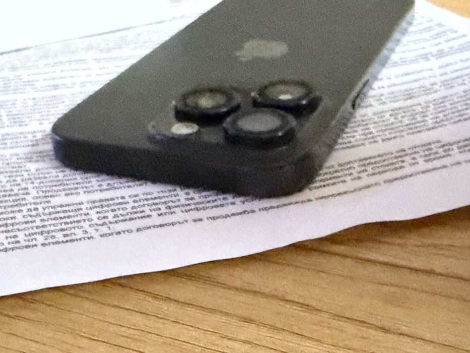 Бартер като нов iphone 15 pro 128gb black гаранционен