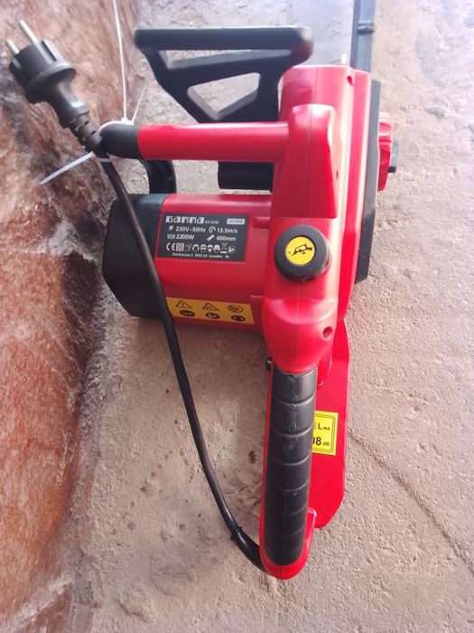 Fierăstrău electric Ganna