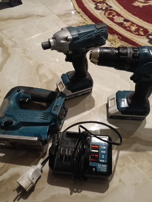 Vând set makita filetanta ,impact și pendular