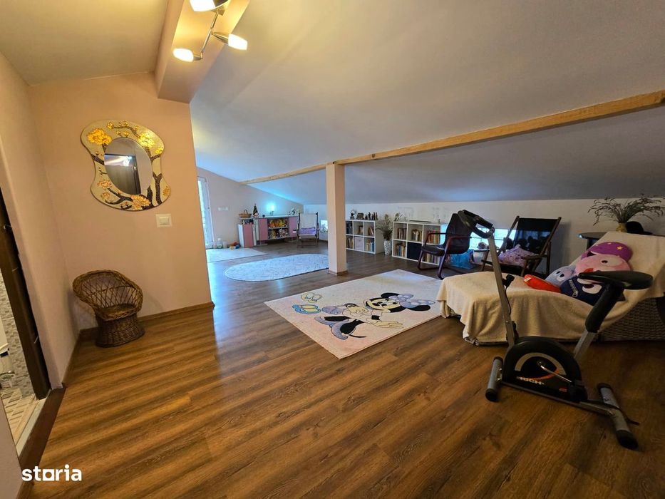 Casa in cart. 23 August, constructie 2012, supra. 250mp, mob/utilata.