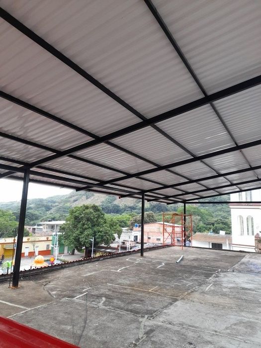 Изработка и монтаж на метални конструкции