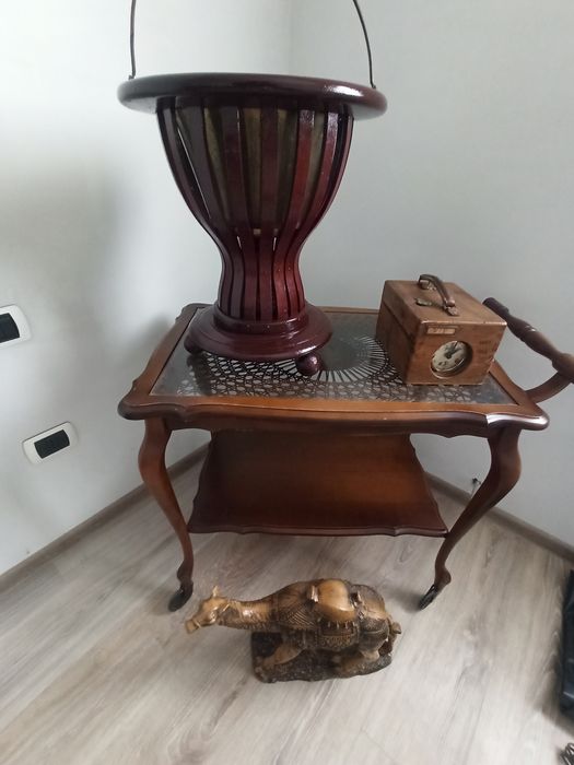 Cărucior de servire vechi Chippendale