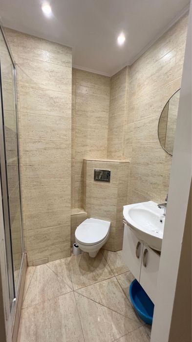 Inchiriez apartamenr 2 cam