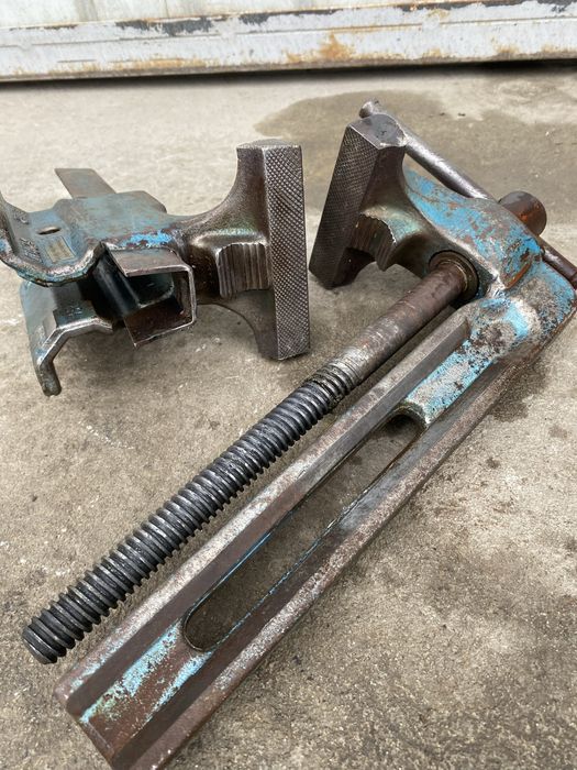 Menghina Heuer Front ieftina