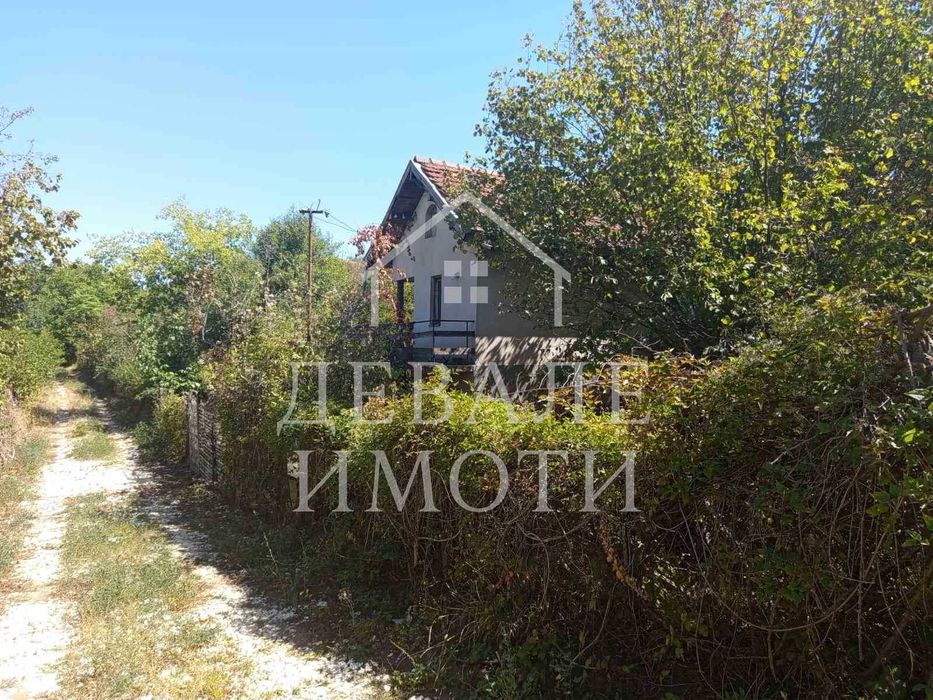 Продава се вила в гр. Русе, област Русе в Касева чешма