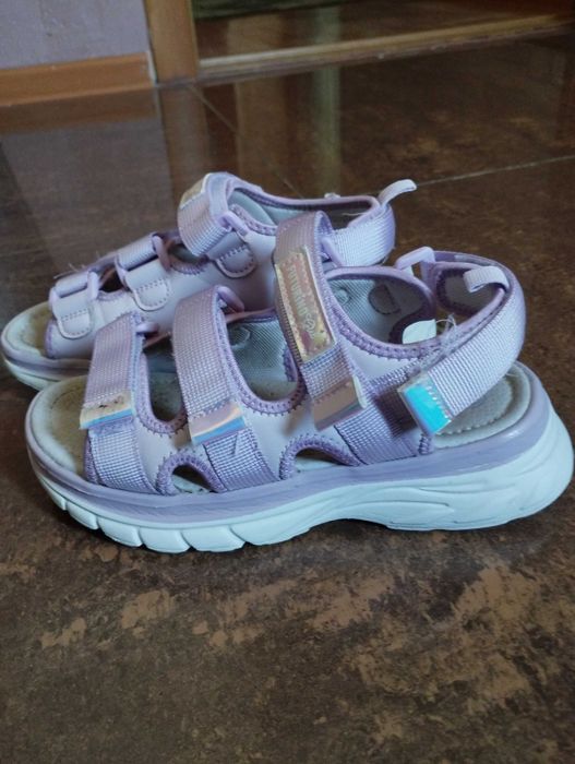 Сандали для девочки