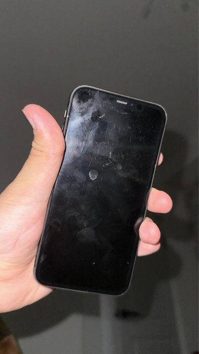 Iphone 11 черный