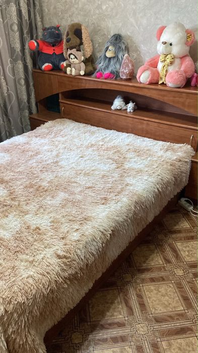 Кровать двуспальная с хранением