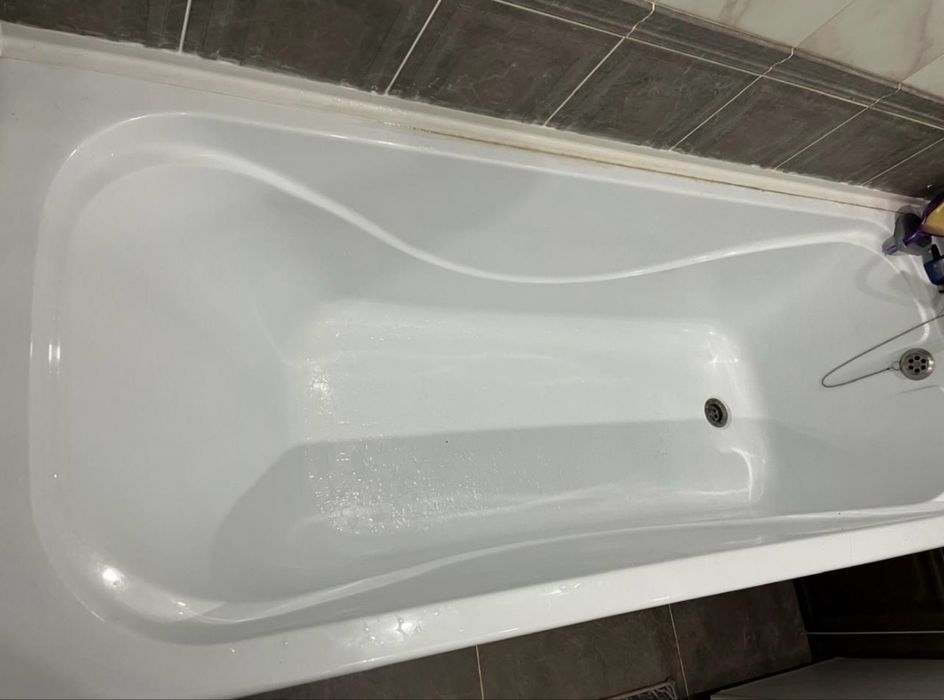 Ванна акриловая б/у
