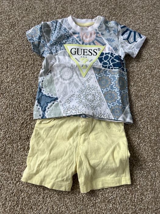 Дрехи     Guess