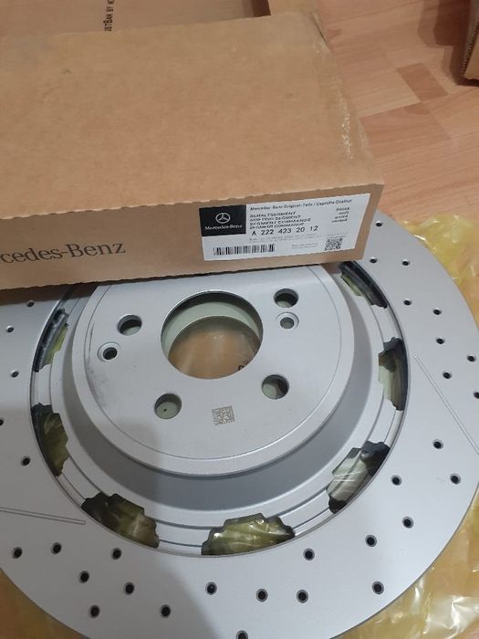 Диски тормозные колодки мерседес W213  E63 AMG W222 S63 AMG