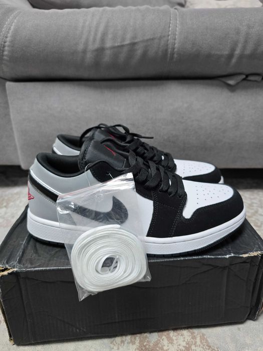 Jordan 1 Low Black White Gray ~ Marimea 41 ~ Nou