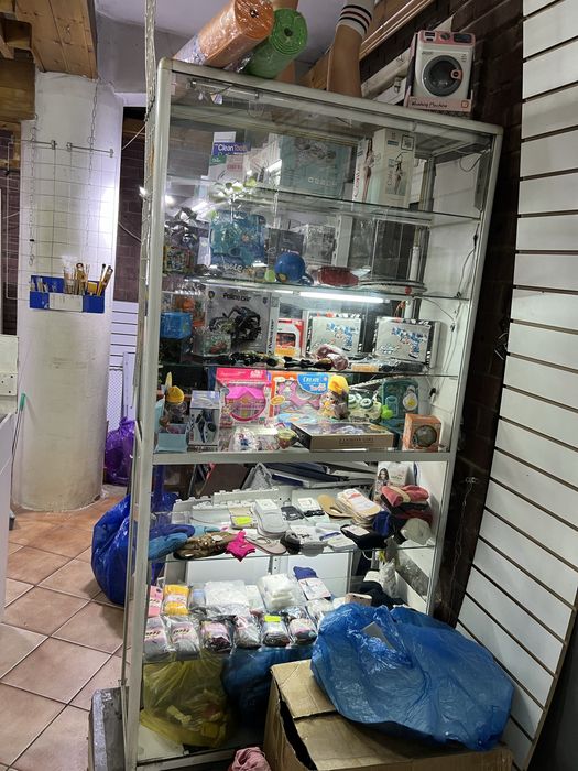 Витрины всё за 10.000 тенге!