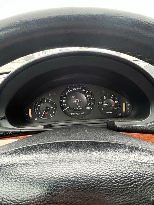 Mercedes e 220 2008 cdi