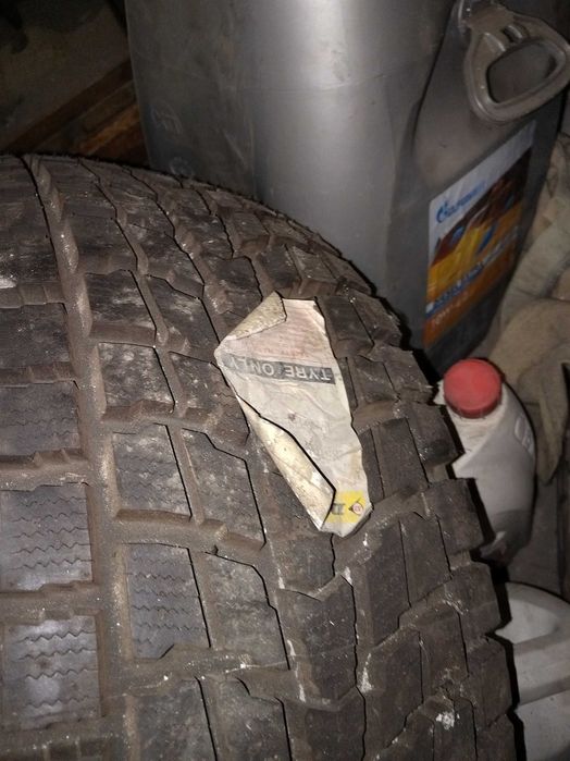 Шина  285/60 R18