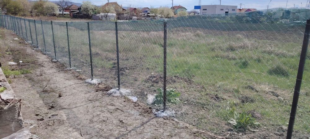 Teren intravilan Rm Valcea 1275 mp  fundatie 100 mp autorizatie