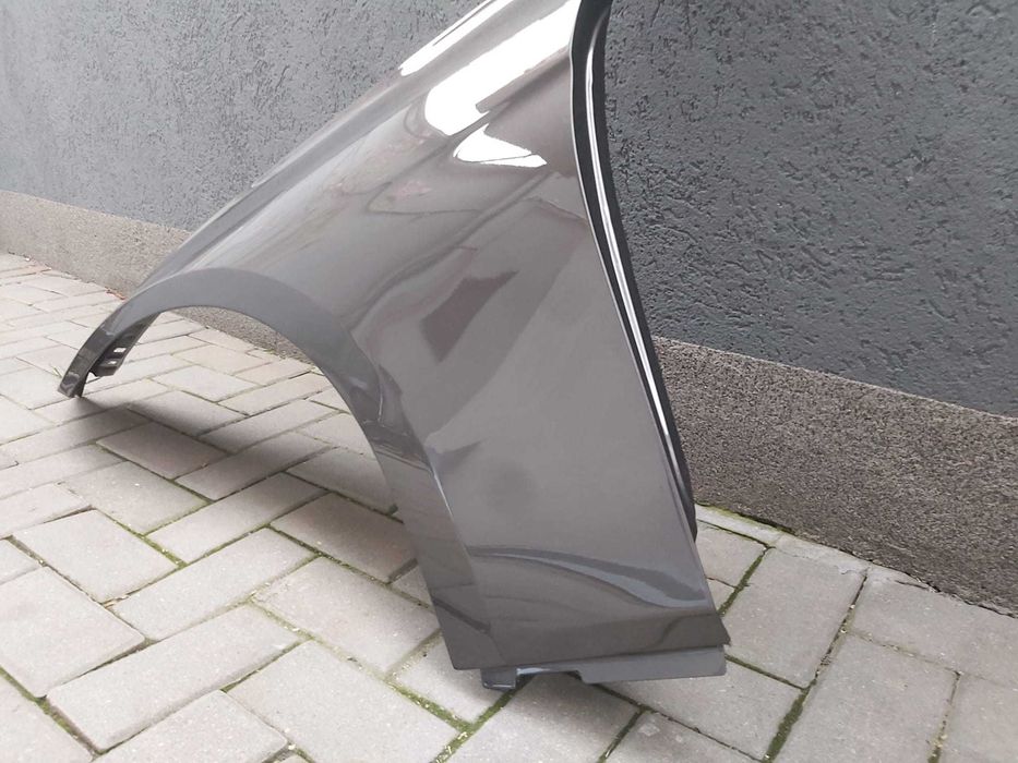 Aripa Fata Stanga BMW F30 F31 An 2012-2018 Vopsita Maro