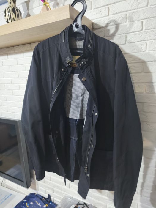 Куртки демисезонные 50-52 размеров