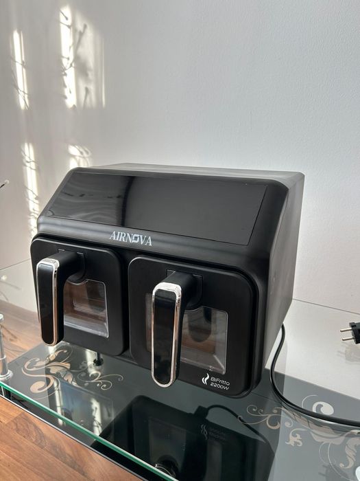 Vând AirFryer stare perfecta de utilizare