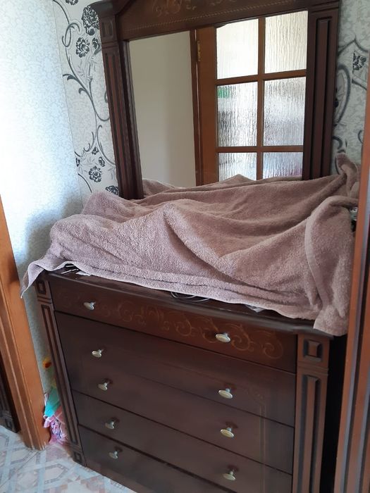 Спальный гарнитур