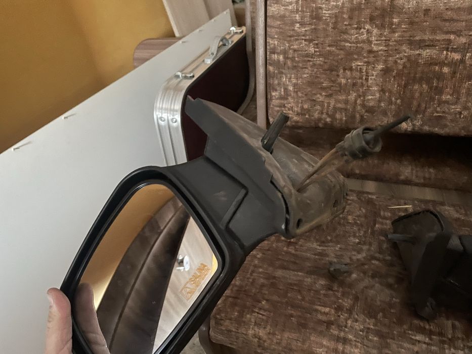 Зеркала на ниву.