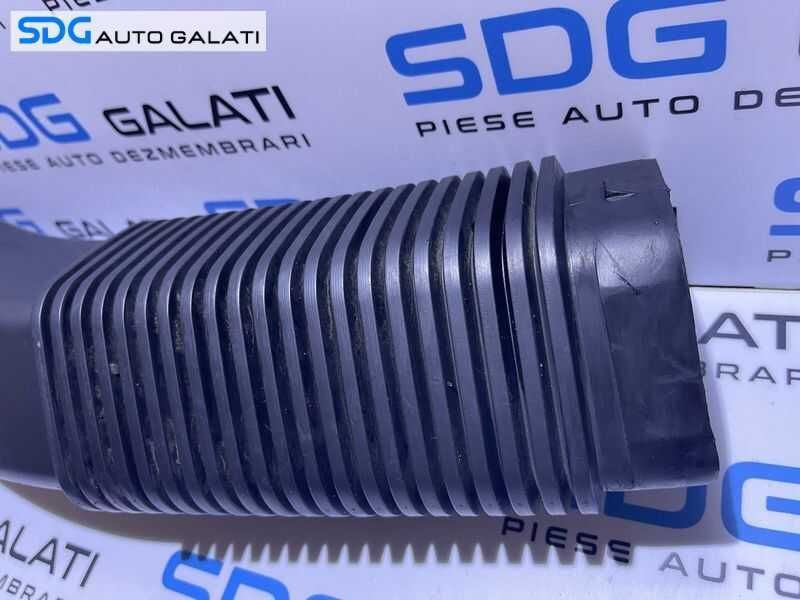 Furtun Conducta Tub Tubulatura Deflector Admisie Aer BMW Seria 5 F10 F11 2010 - 2017 Cod 7811597 1371781159703 583000