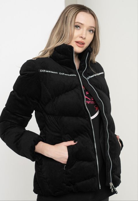 Зимно дамско яке Emporio Armani