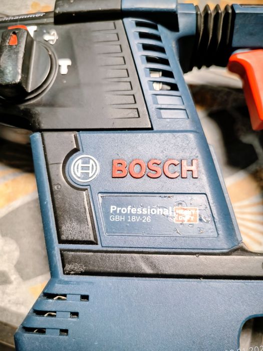 Акумулаторен перфоратор Bosch GBH 18-26 комплект