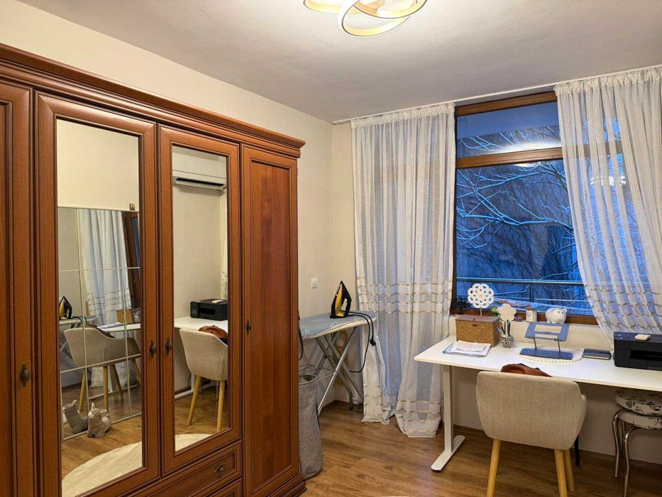 Обзаведен тристаен апартамент от собственик, гр. Пловдив, р-нт Айсберг