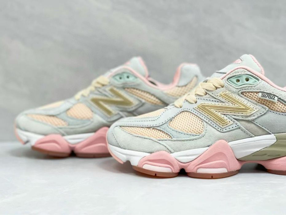 Нови дамски маратонки New Balance 9060 “Inside Voices Baby Shower Blue
