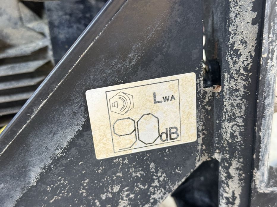 Karcher профисионалный авто мойка (трансбой)