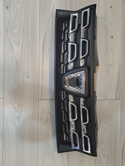 Vand grila Dacia Duster 2014 2017
