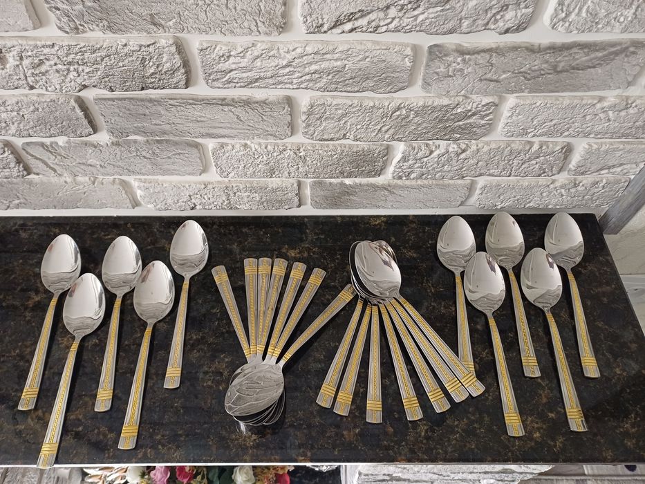 Продаются столовые ложки