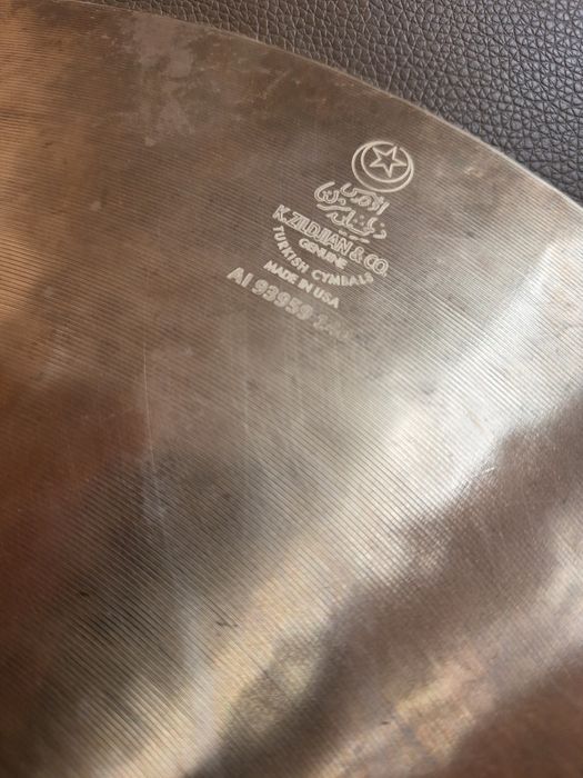 Продава чинели  paiste 2002 clasic  china I Zildjian K Dark Crash Thin 17"