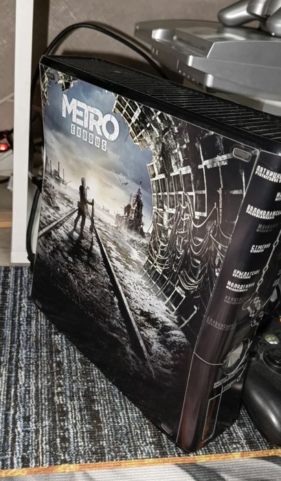 Продам xbox 360 slim